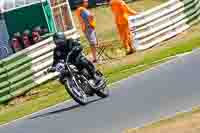 Vintage-motorcycle-club;eventdigitalimages;mallory-park;mallory-park-trackday-photographs;no-limits-trackdays;peter-wileman-photography;trackday-digital-images;trackday-photos;vmcc-festival-1000-bikes-photographs